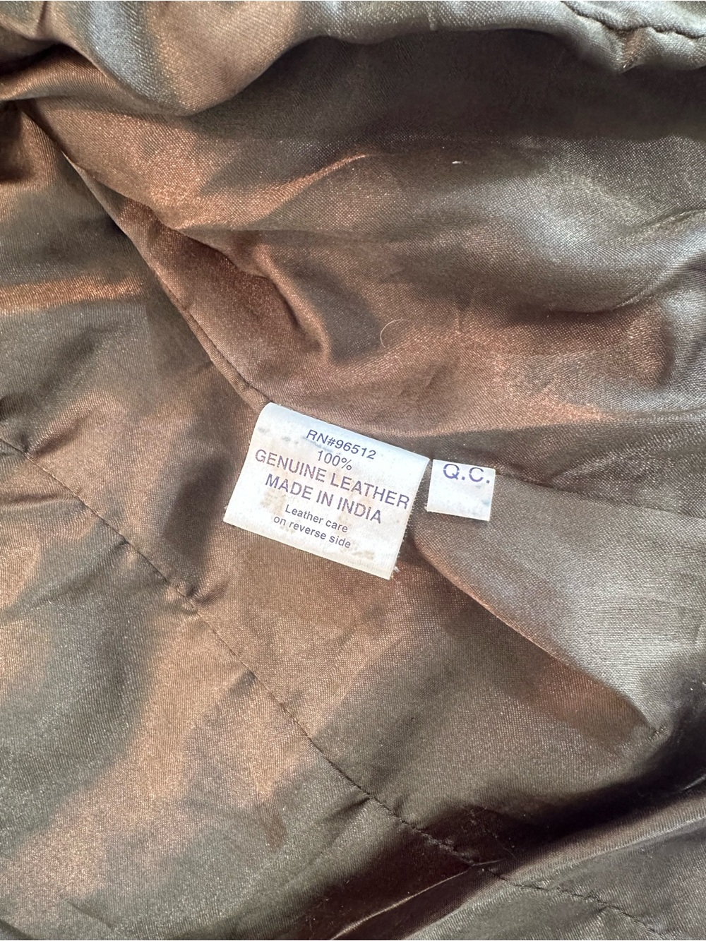 Vintage Saguaro Women’s Brown Leather Jacket with Contrast Stitching - Picture 4 of 9